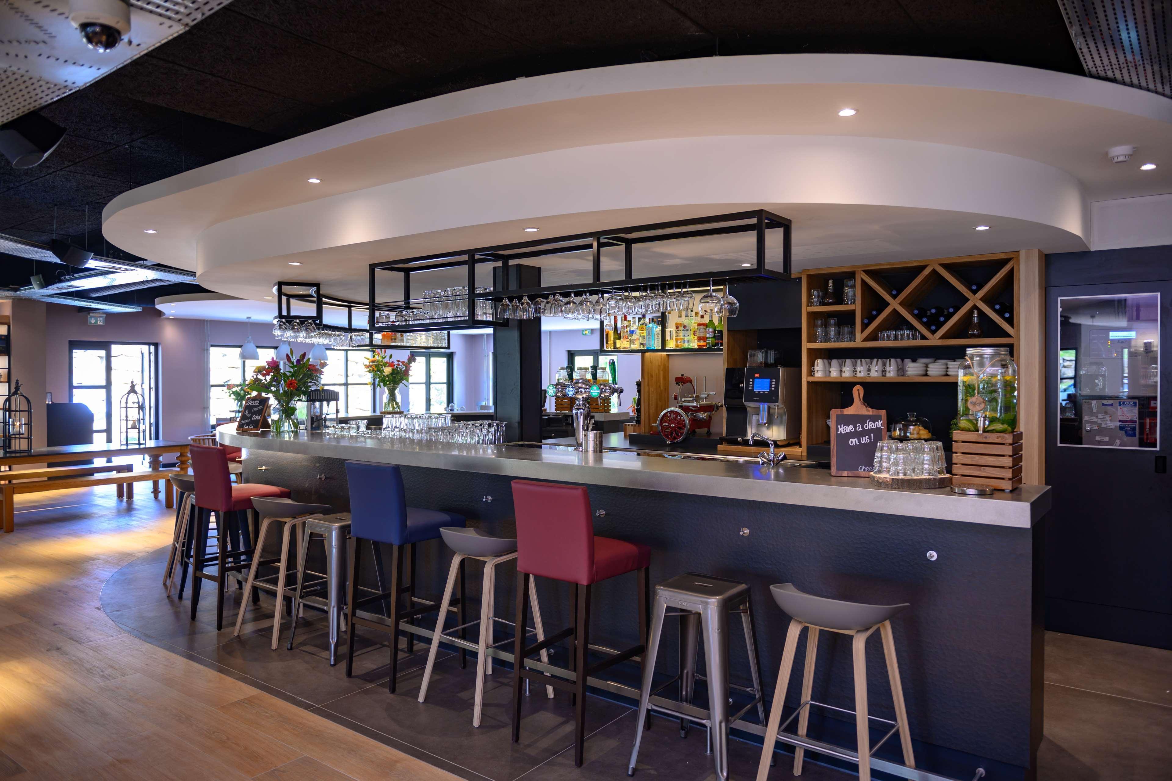 Campanile Hotel & Restaurant Eindhoven Exterior photo