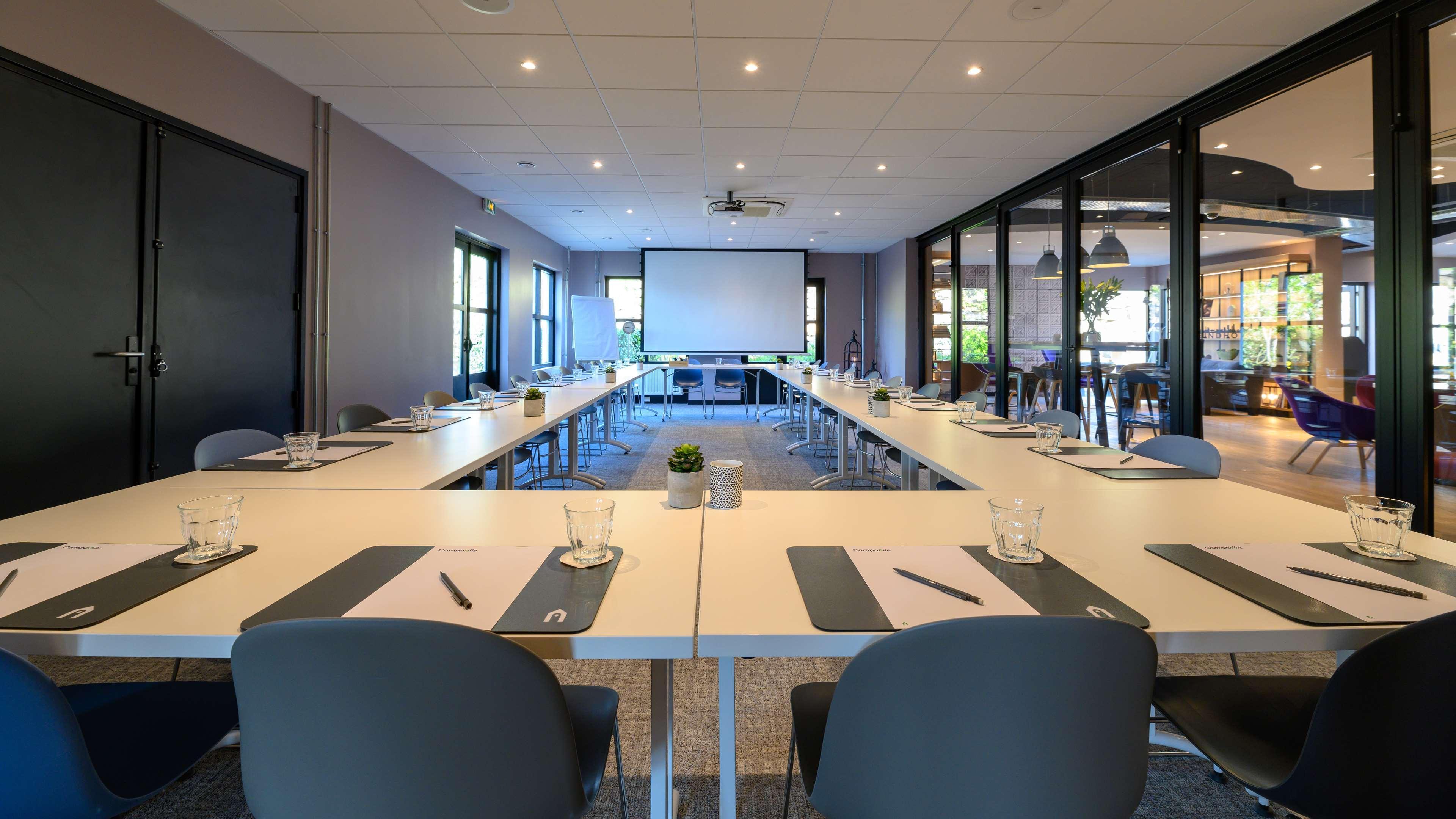 Campanile Hotel & Restaurant Eindhoven Exterior photo